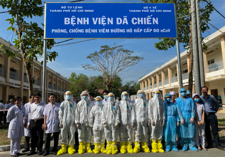 Bệnh viện dã chiến TP.HCM chính thức đi vào hoạt động - 1