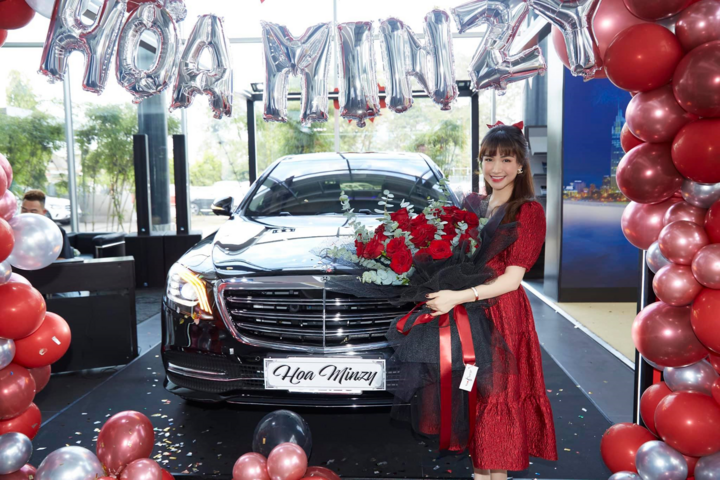 Mua ô tô 5 tỷ đồng, Hòa Minzy 'muốn khoe với cả thế giới' - 1