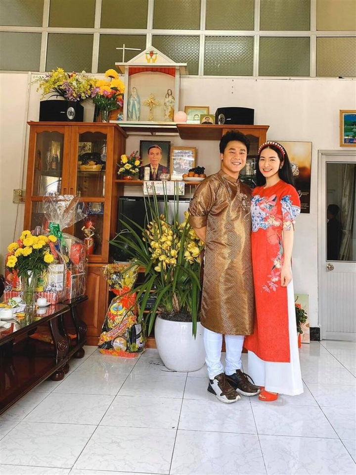 Khoe ảnh em bé, bạn trai ngầm thừa nhận Hòa Minzy đã làm mẹ? - 4