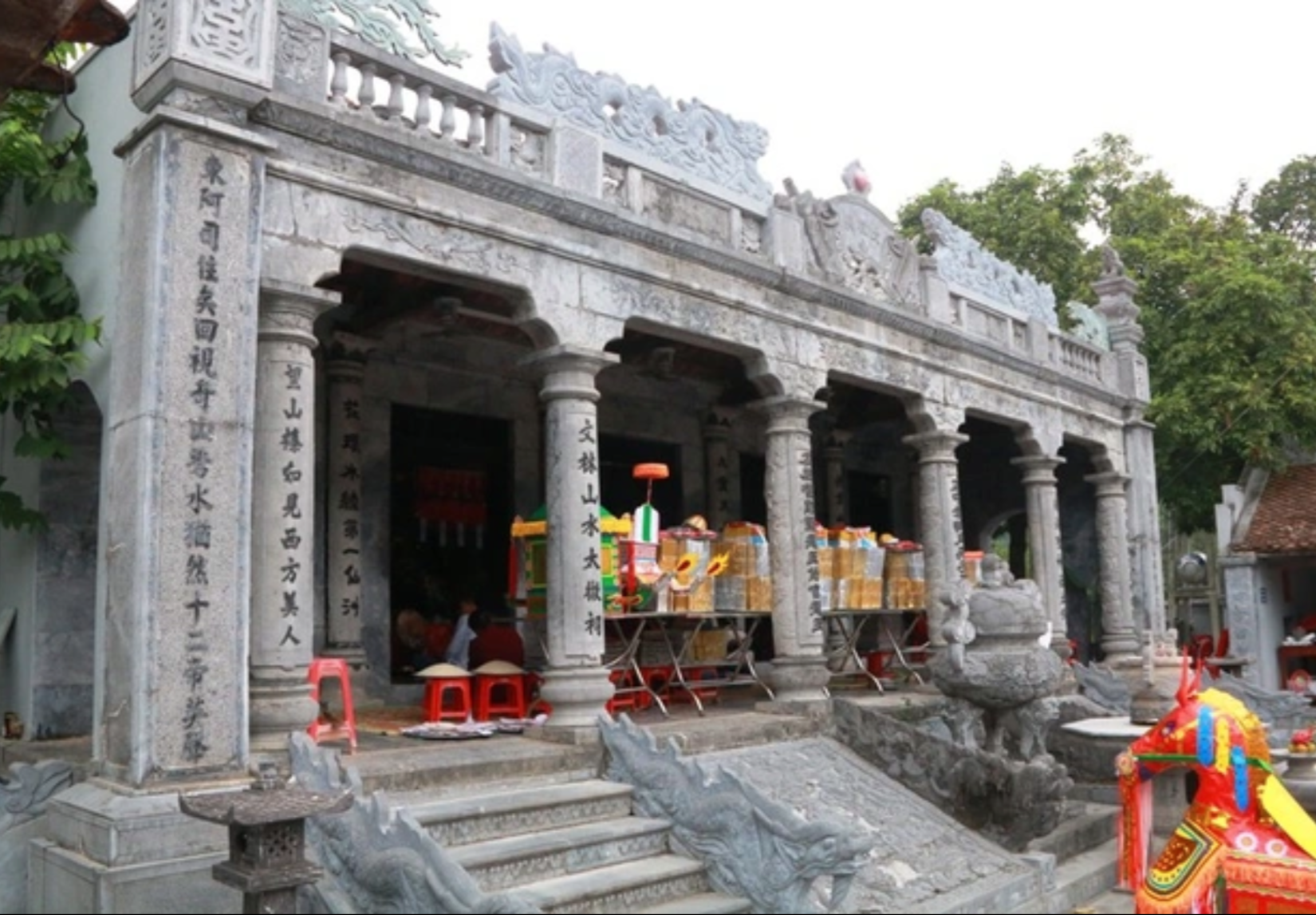 Vị vua nào trong sử Việt được vợ nhường ngôi rồi bị ép ly dị, phải lấy chị dâu? - 7